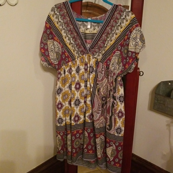 Xhilaration Dresses & Skirts - Spring casual dress